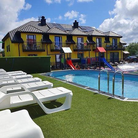 Rezydencja Kwiatano - Basen & Jacuzzi & Sauna & Plac Zabaw グジボボ エクステリア 写真